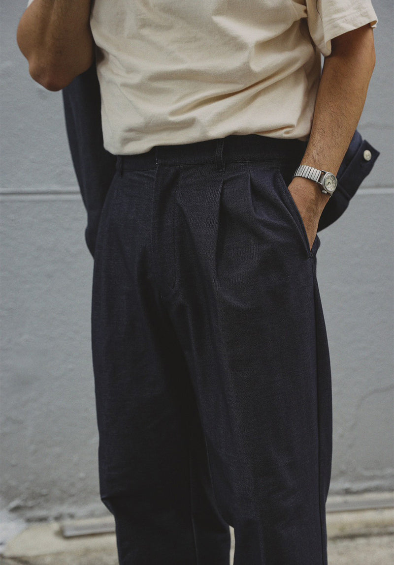 2 TUCK TROUSERS