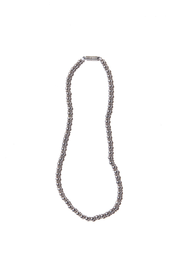 5mm Metal Pears w/Daisy Necklace43